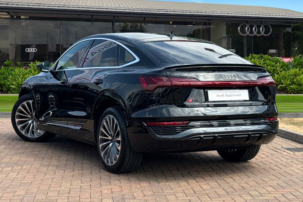 Audi Q8 e tron Sportback S Line 55 E-tron Quattro 300,00 Kw Black #2