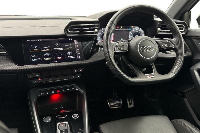 Audi A3 Black Edition Tfsi 150 Ps S Tronic White #2