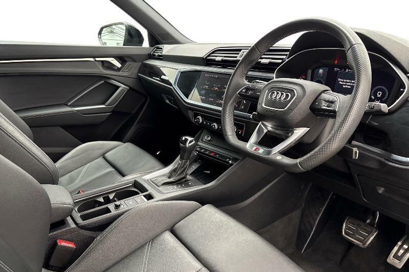 Audi Q3 1.5 Tfsi Cod 35 Black Edition Sportback S Tronic E Blue #6