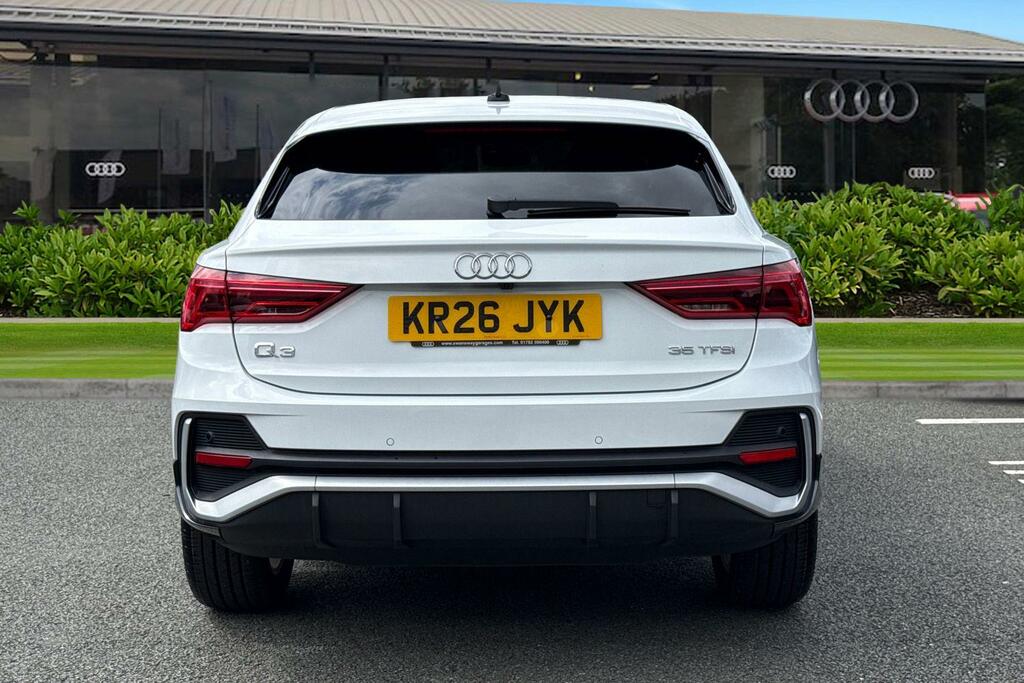 Audi Q3 S Line 35 Tfsi 150 Ps S Tronic KR26JYK White #4