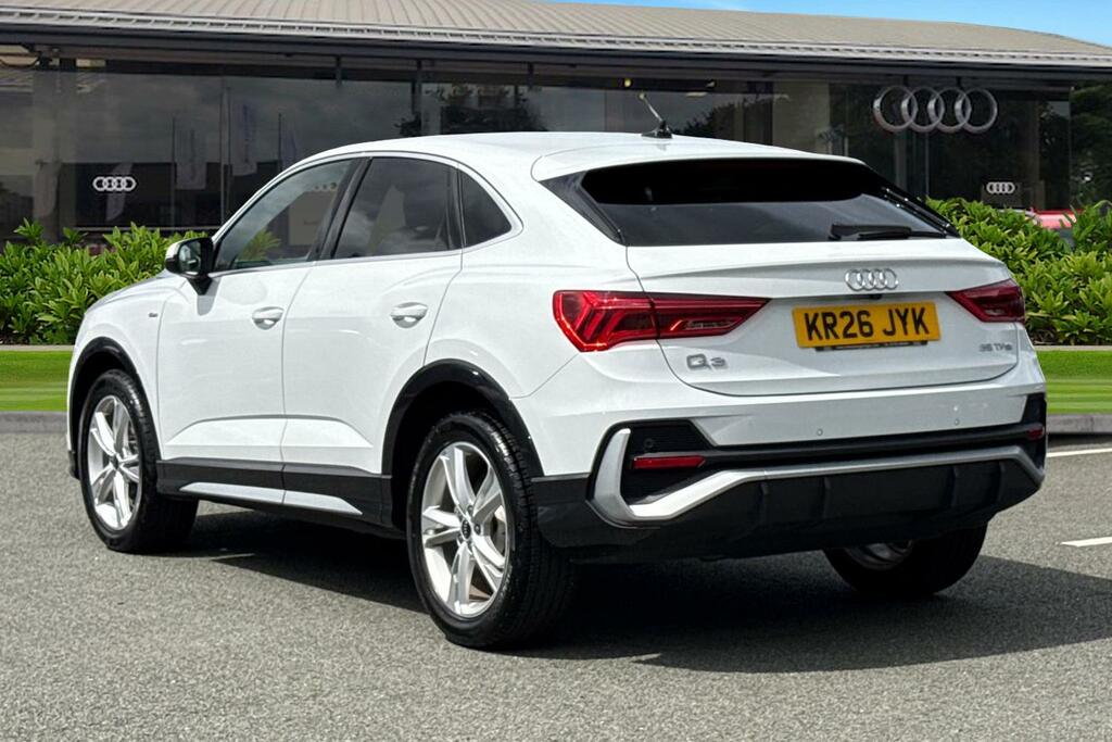 Audi Q3 S Line 35 Tfsi 150 Ps S Tronic KR26JYK White #2
