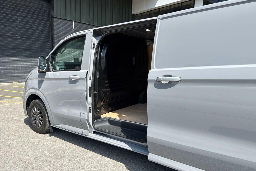 Volkswagen Transporter 2.0 Tdi 150Ps Commerce Pro Van Grey #34