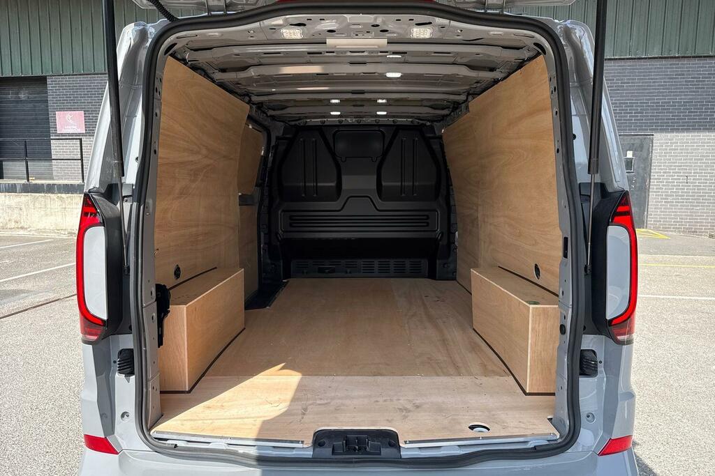 Volkswagen Transporter 2.0 Tdi 150Ps Commerce Pro Van Grey #9