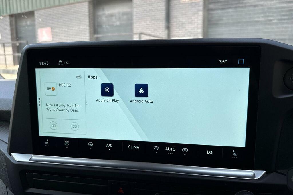 Volkswagen Transporter 2.0 Tdi 150Ps Commerce Pro Van Grey #43
