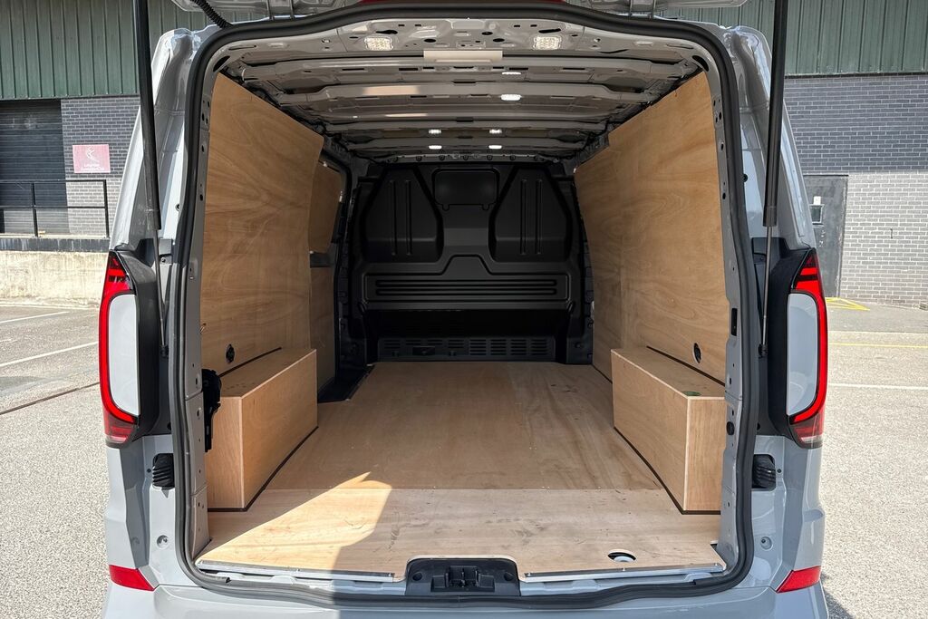 Volkswagen Transporter 2.0 Tdi 150 Commerce Pro Van 4Motion Grey #6