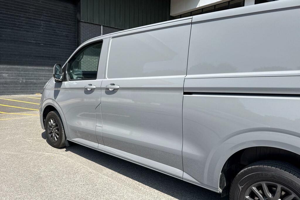 Volkswagen Transporter 2.0 Tdi 150Ps Commerce Pro Van Grey #33