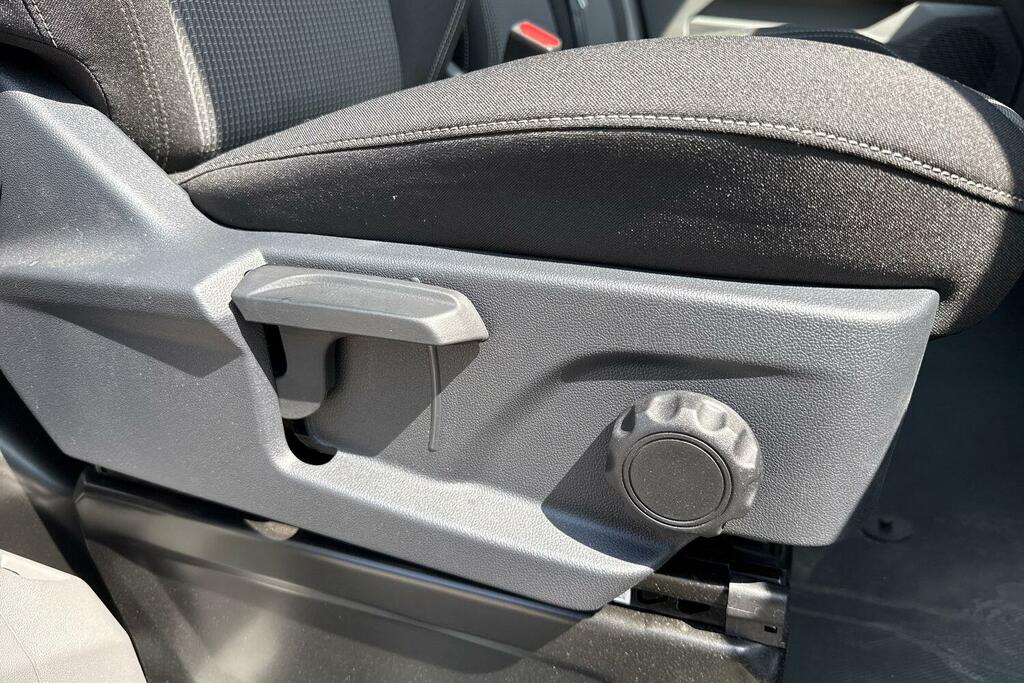 Volkswagen Transporter 2.0 Tdi 150Ps Commerce Pro Van Grey #25