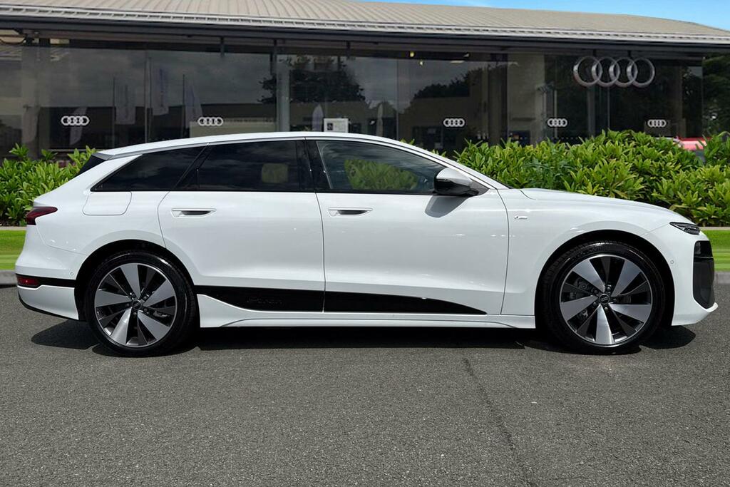 Audi A6 E-tron Avant 100Kwh Performance S Line White #3