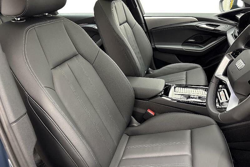 Audi A6 270Kw Performance 100Kwh S Line Grey #10