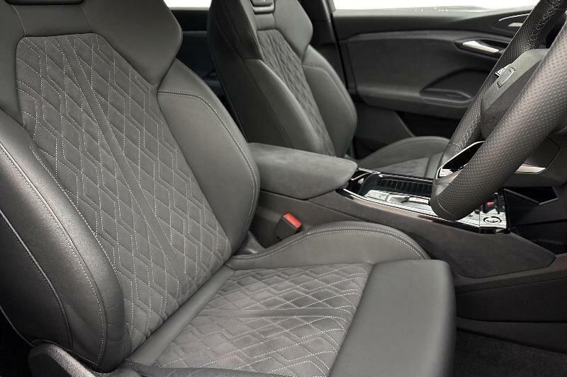 Audi Q6 E-Tron 225Kw Performance 100Kwh S Line Grey #10