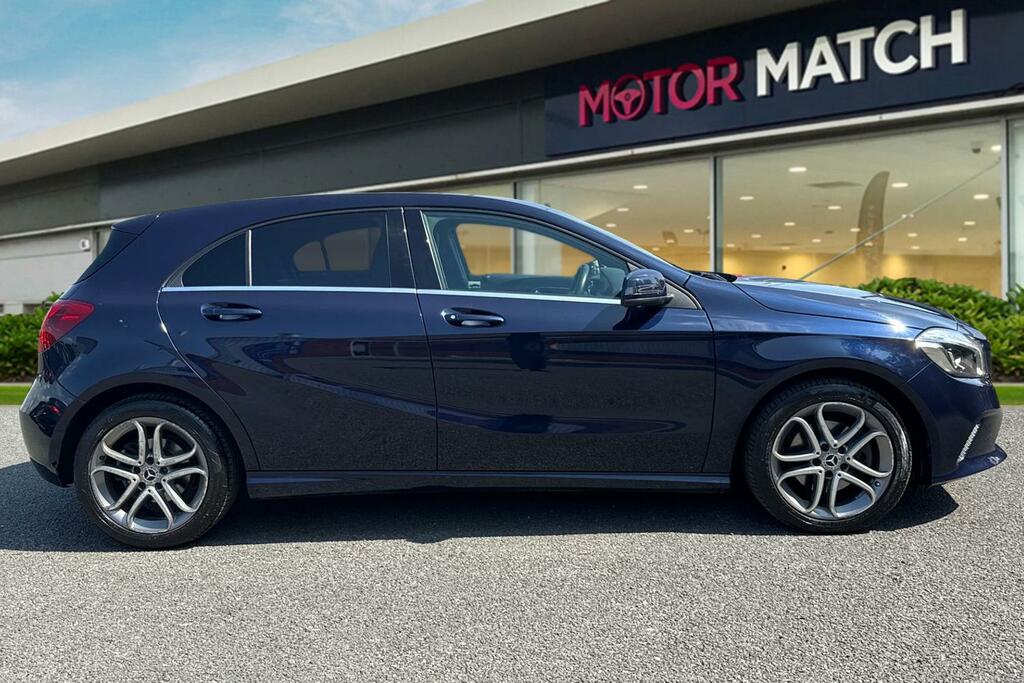 Mercedes-Benz A Class 1.6 A180 Sport Edition 7G-dct Euro 6 Ss KR18CYZ Blue #3