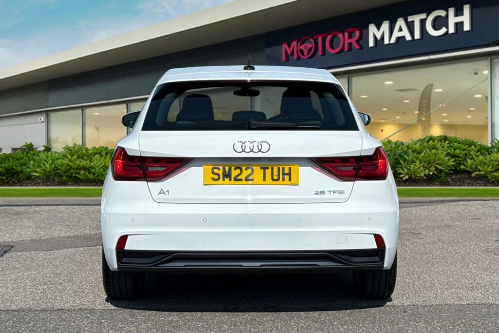 Audi A1 1.0 Tfsi 25 Sport Sportback Euro 6 Ss SM22TUH White #4