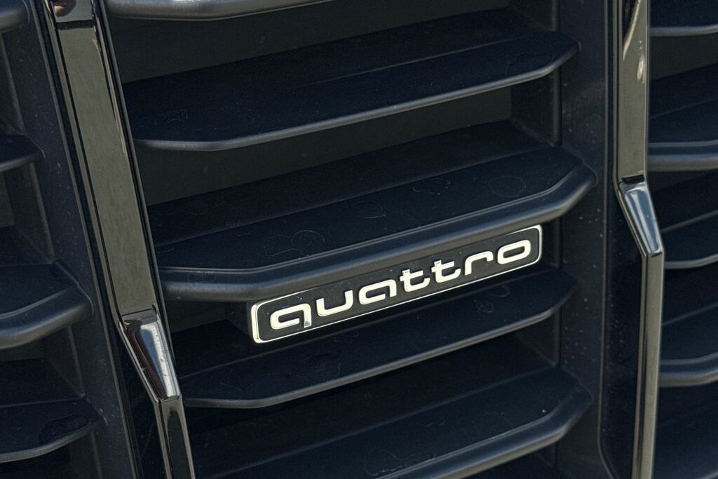 Audi Q7 Tdi Quattro S Line Black #40
