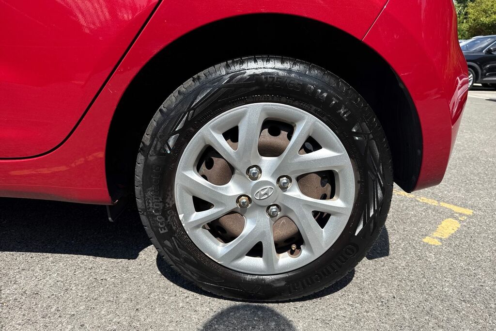 Hyundai I10 1.0 Se Euro 6 Red #6