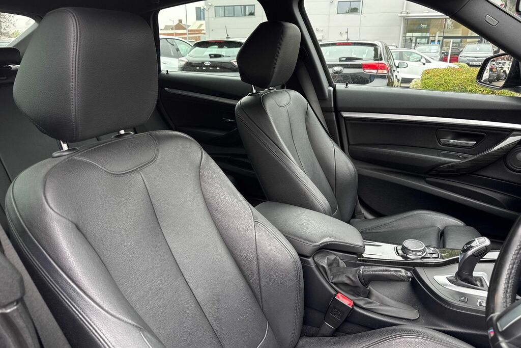 BMW 3 Series Gran Turismo Hatchback Red #23