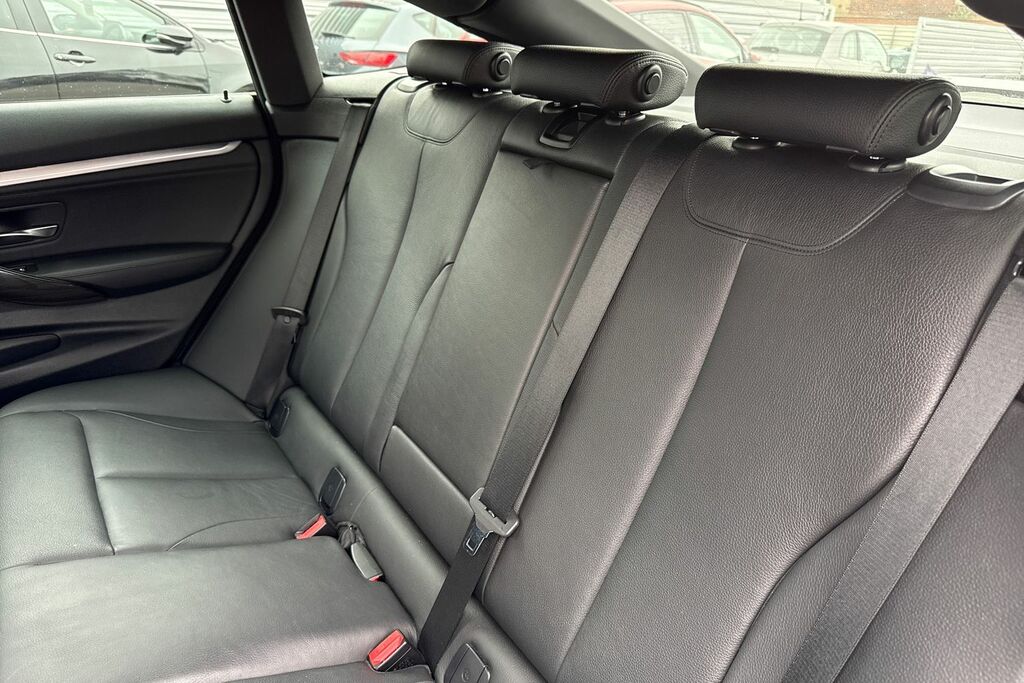BMW 3 Series Gran Turismo Hatchback Red #18
