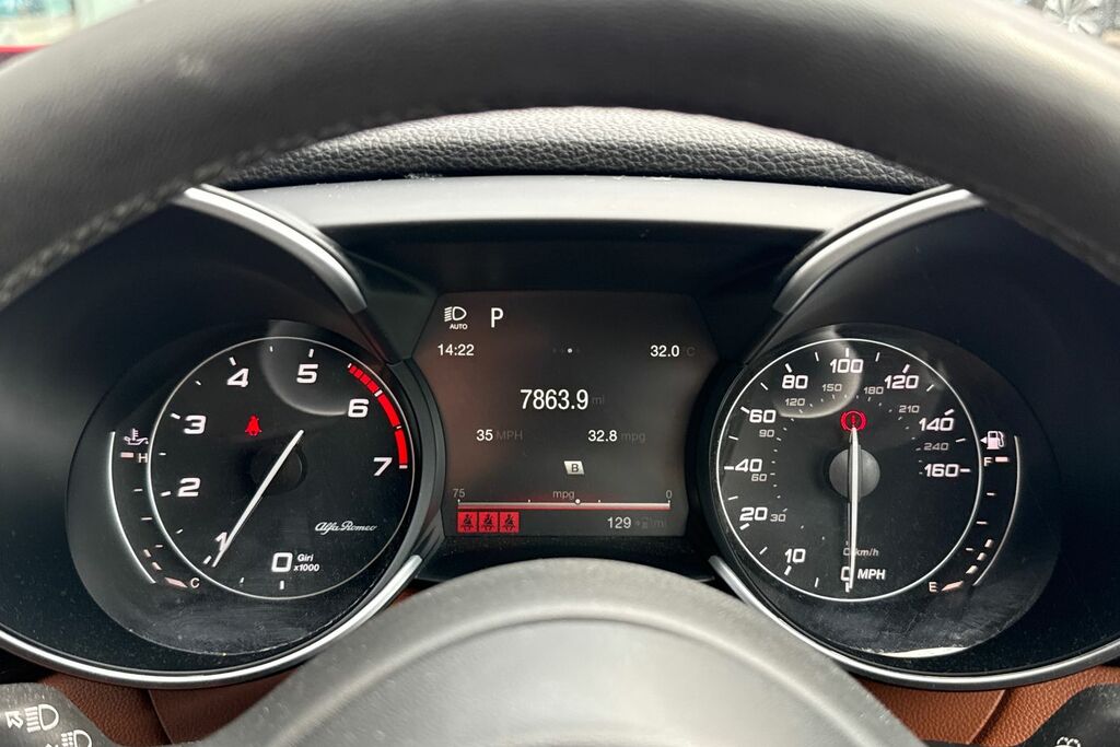 Alfa Romeo Giulia 2.1 Td Speciale 178 Bhp Black #24