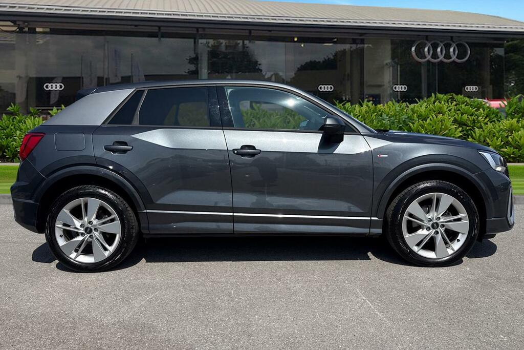 Audi Q2 S Line 30 Tfsi 110 Ps 6-Speed MP24KXF Grey #3