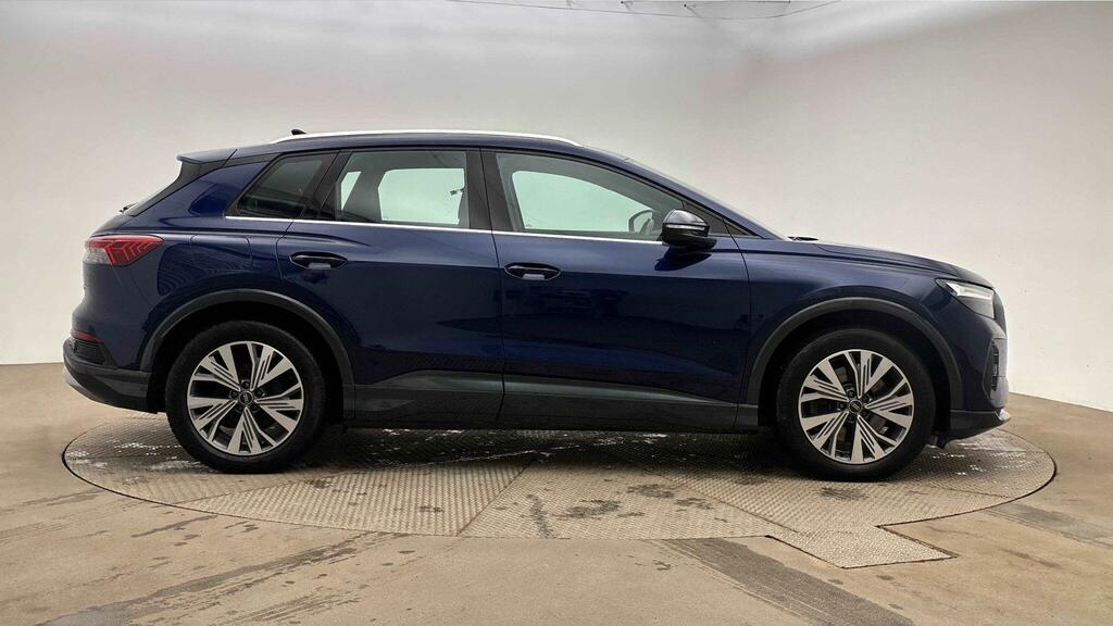 Audi Q4 E Tron Q4 Sport 40 E-tron 150,00 Kw HJ22VWB Blue #3