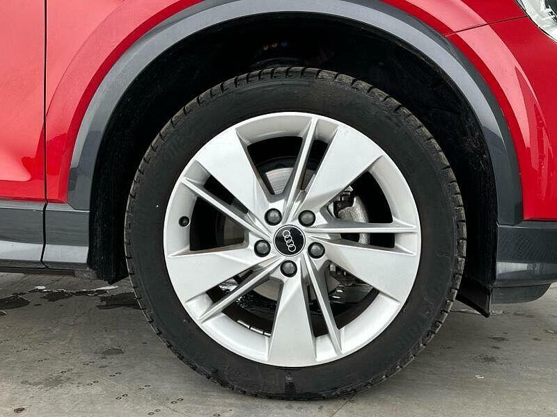 Audi Q2 35 Tfsi S Line S Tronic Red #2