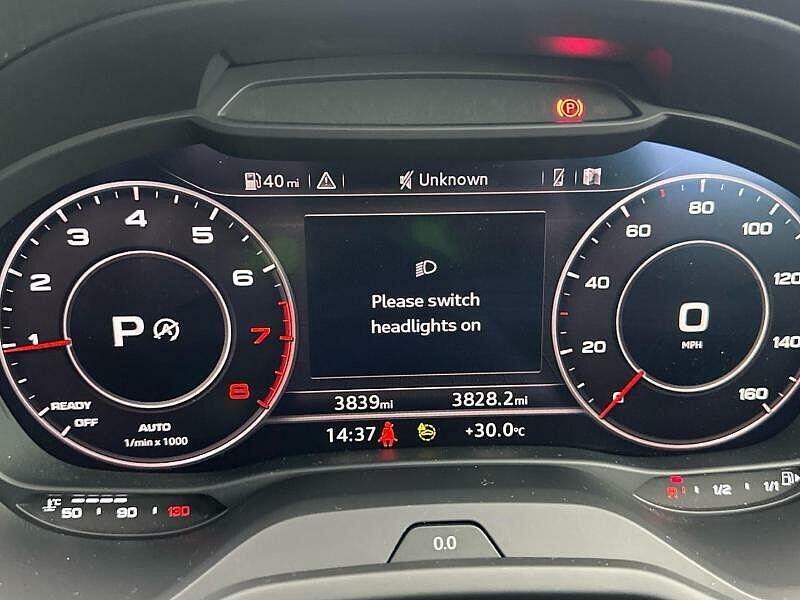 Audi Q2 35 Tfsi S Line S Tronic Red #5