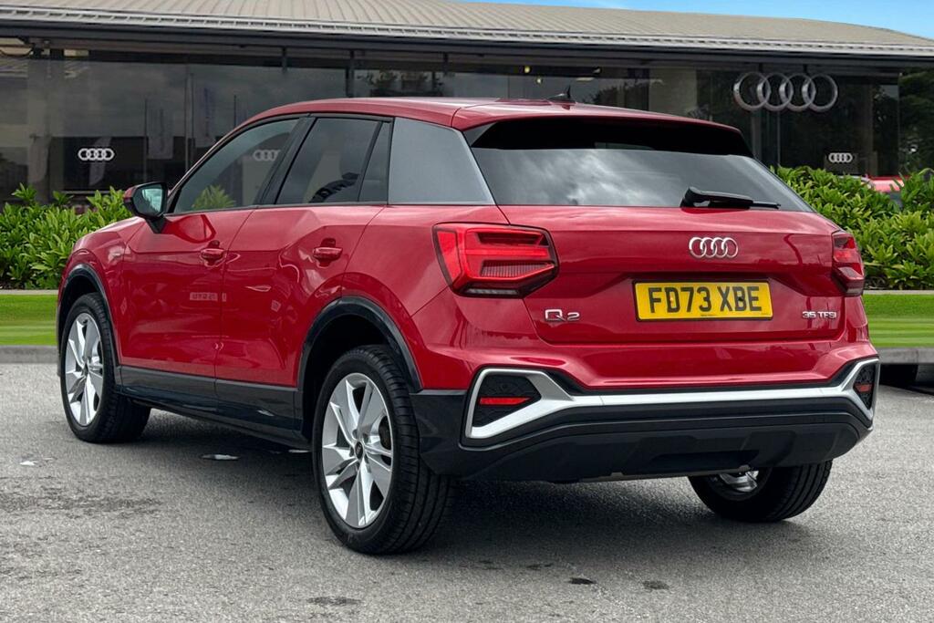 Audi Q2 S Line 35 Tfsi 150 Ps S Tronic Red #2