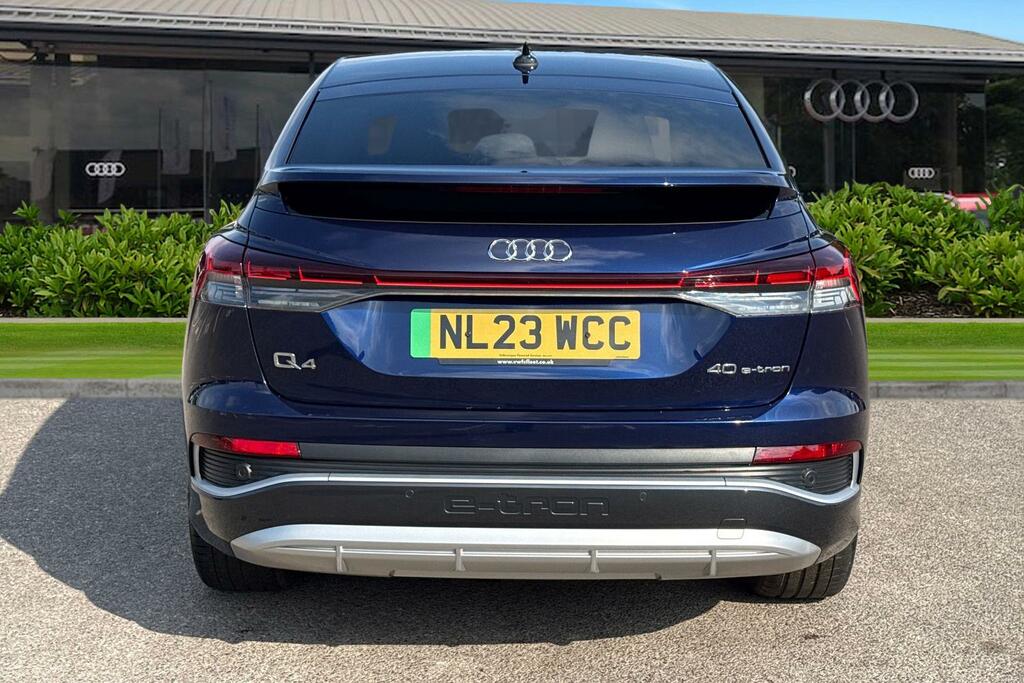 Audi Q4 E Tron Q4 Sportback S Line 40 E-tron 150,00 Kw NL23WCC Blue #4
