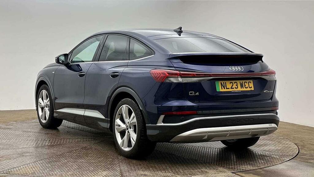 Audi Q4 E Tron Q4 Sportback S Line 40 E-tron 150,00 Kw Blue #3