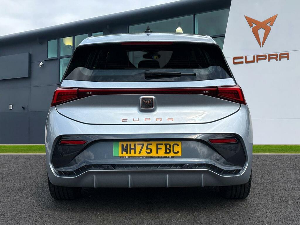 Cupra Born 170Kw E-boost V1 79Kwh Silver #4