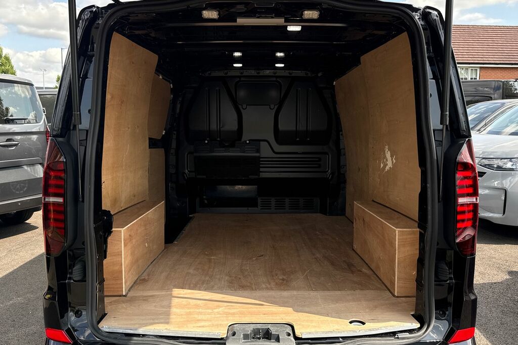 Volkswagen Transporter 2.0 Tdi 150 Commerce Plus Van Grey #9