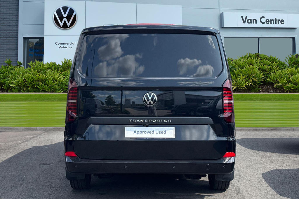 Volkswagen Transporter 2.0 Tdi 150 Commerce Pro Van Black #4