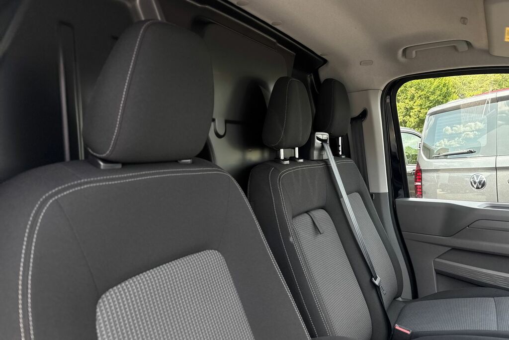 Volkswagen Transporter 2.0 Tdi 150 Commerce Plus Van Grey #20