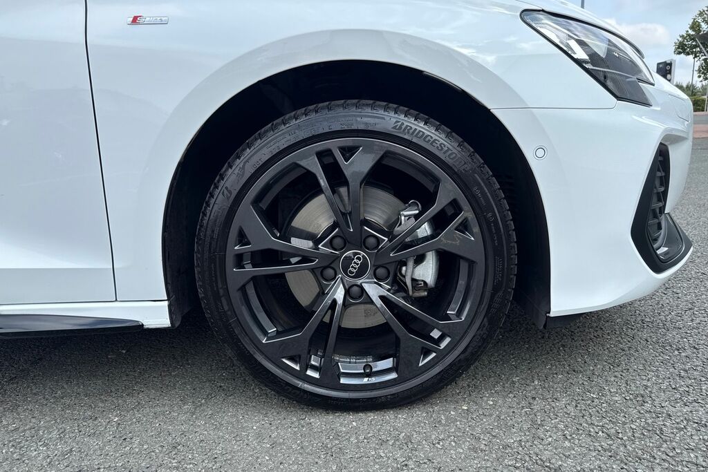 Audi A3 Black Edition Tfsi E 204 Ps S Tronic DS26SNY White #6