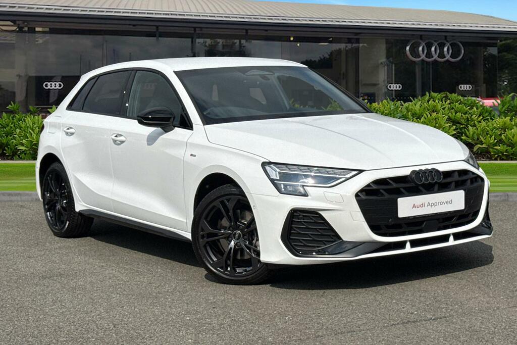 Audi A3 Black Edition Tfsi E 204 Ps S Tronic White