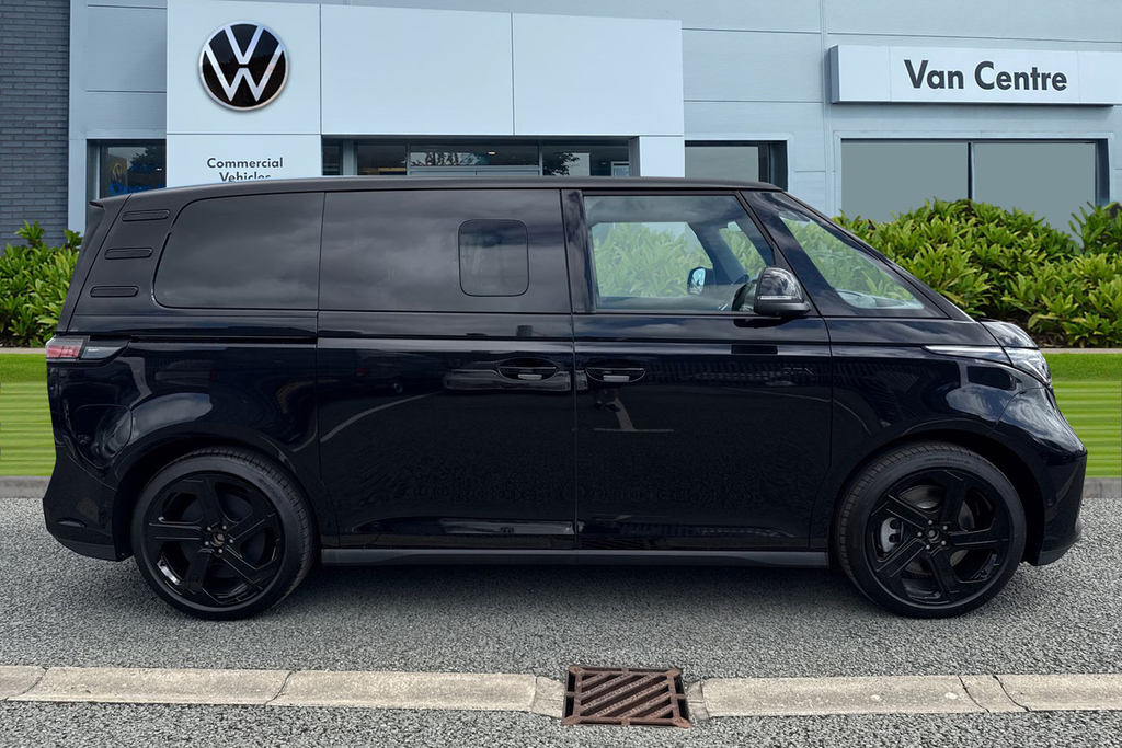 Volkswagen ID.Buzz Pro 79Kwh Gtx Mpv 4Motion Swb, Black #3
