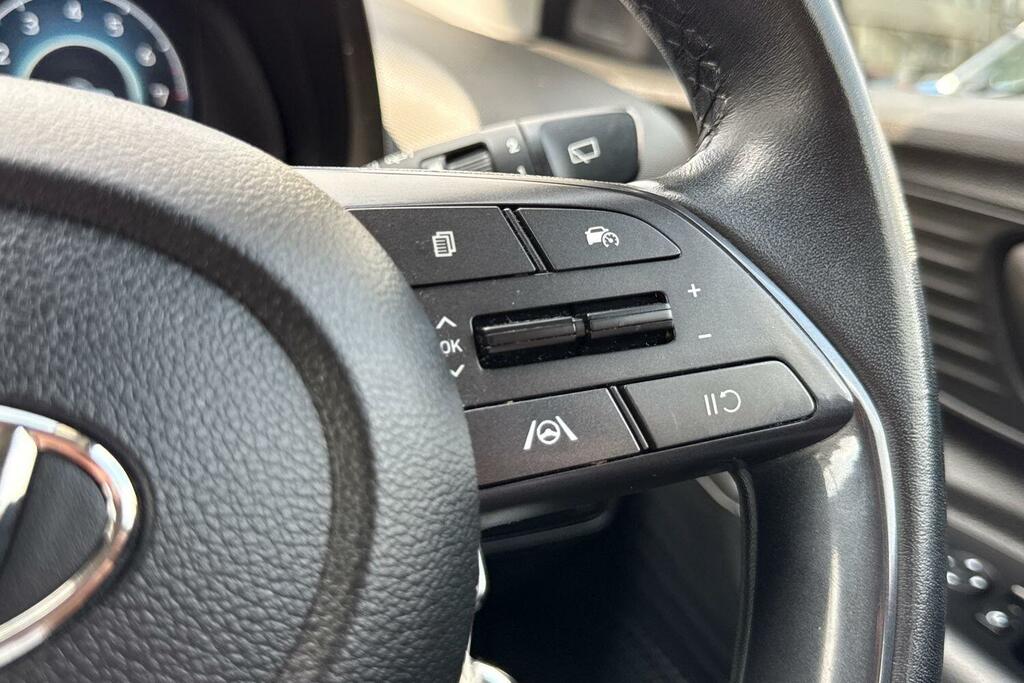 Hyundai Bayon Premium Grey #31