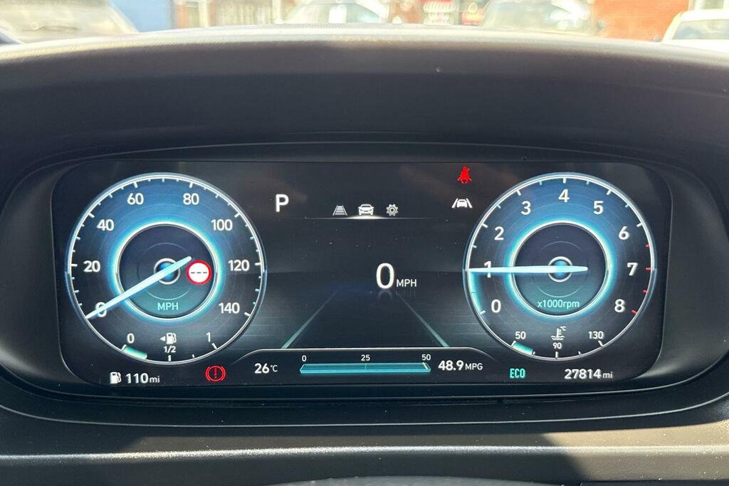 Hyundai Bayon Premium Grey #32