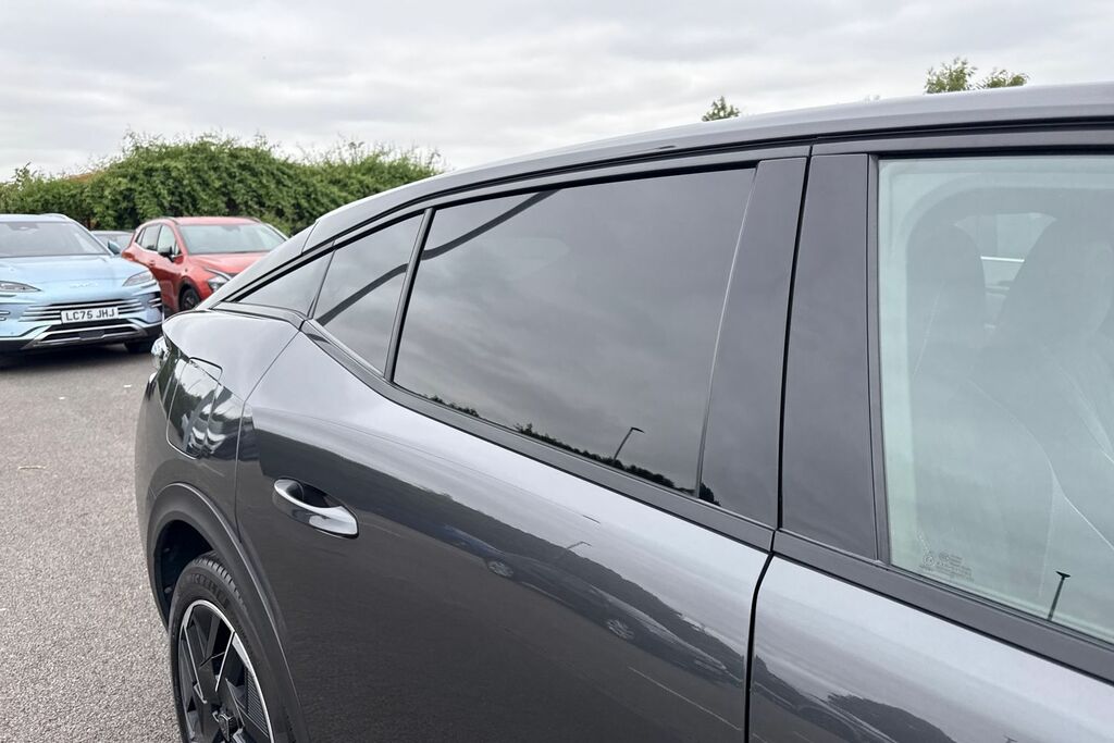 Peugeot 408 Hatchback Black #35