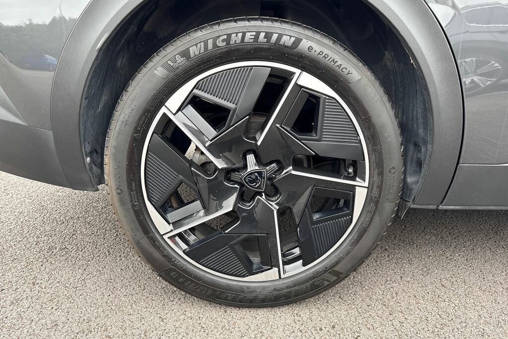 Peugeot 408 Hatchback Black #10