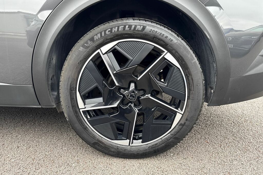 Peugeot 408 Hatchback Black #11