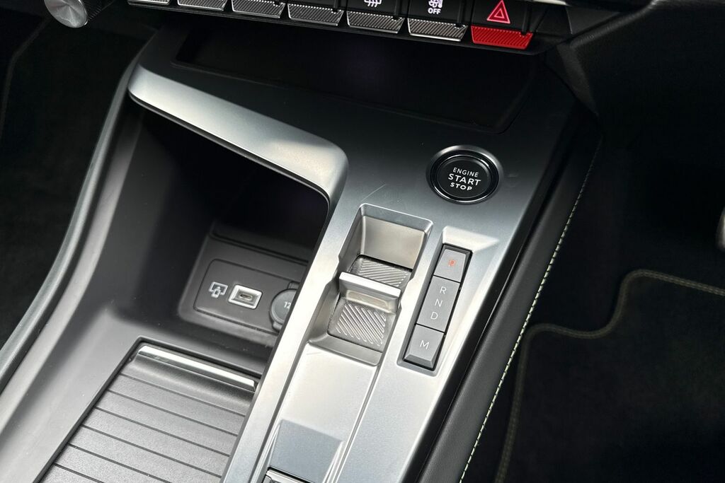 Peugeot 408 Hatchback Black #22