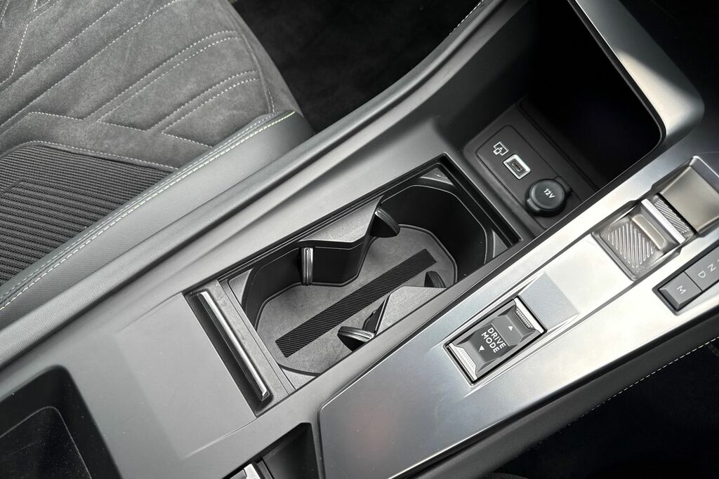Peugeot 408 Hatchback Black #57