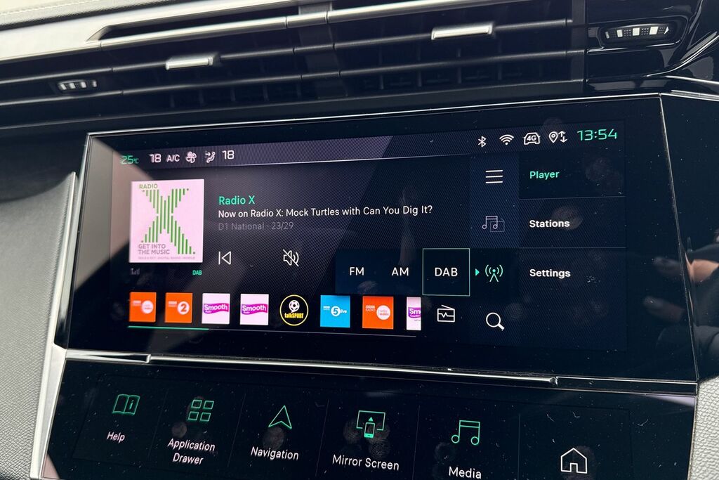 Peugeot 408 Hatchback Black #42