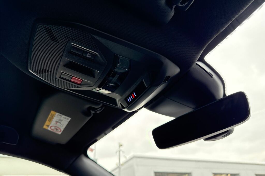 Peugeot 408 Hatchback Black #60