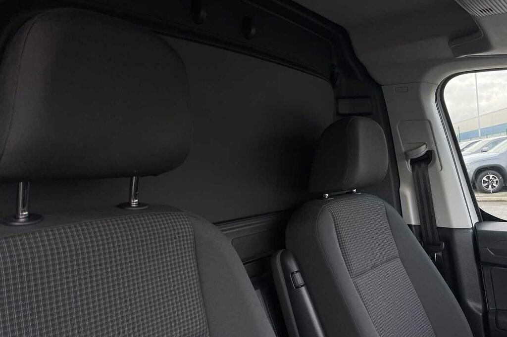 Volkswagen Caddy Maxi 2.0 Tdi 102Ps Commerce Van #20