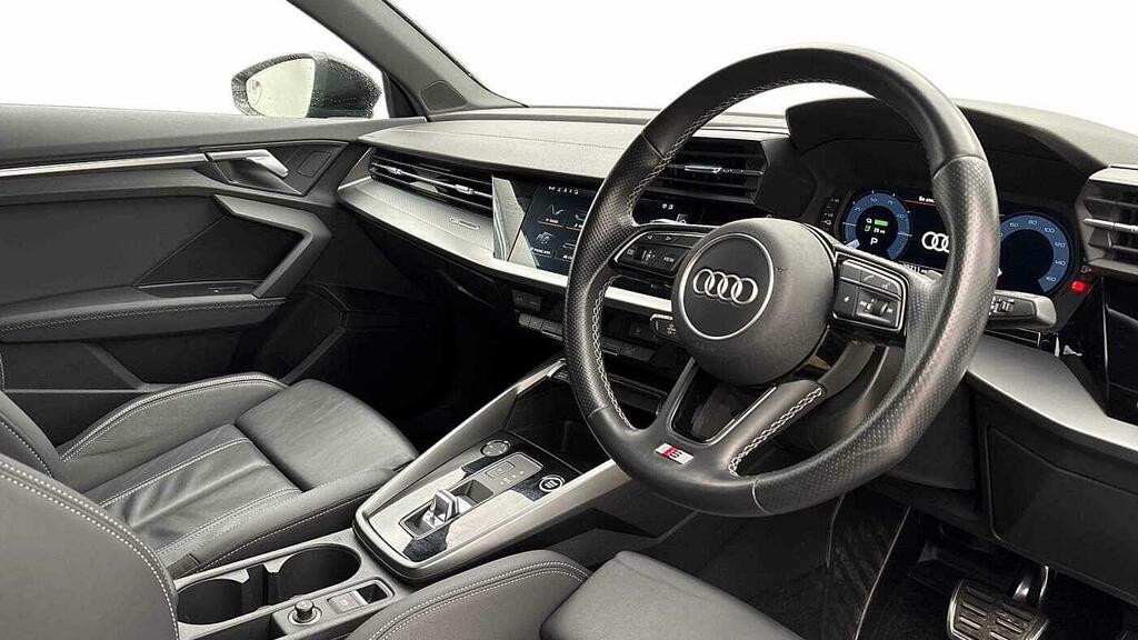 Audi A3 S Line 30 Tfsi 110 Ps S Tronic Black #6