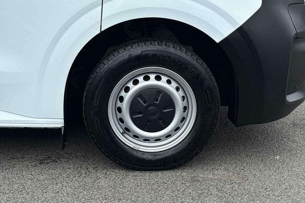 Volkswagen E-Transporter Swb 218Ps 65Kwh Panel Van #22