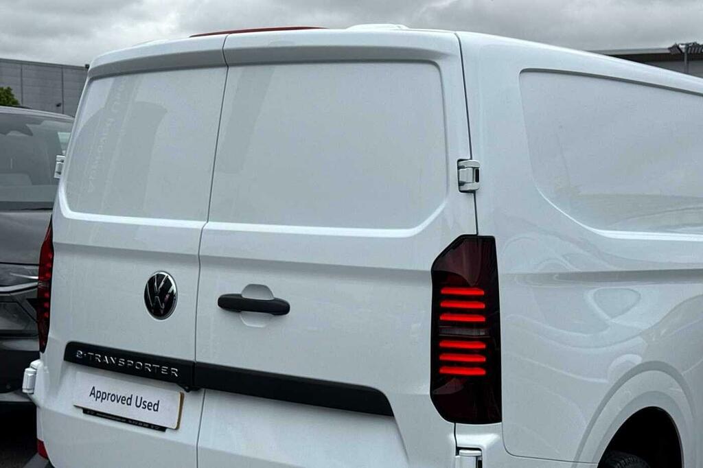 Volkswagen E-Transporter Swb 218Ps 65Kwh Panel Van #34