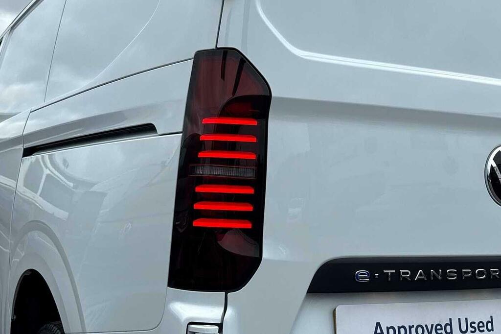 Volkswagen E-Transporter Swb 218Ps 65Kwh Panel Van #33