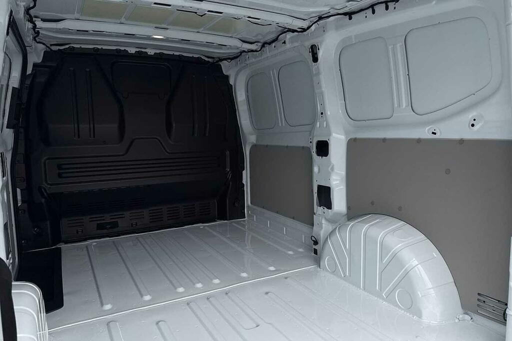 Volkswagen E-Transporter Swb 218Ps 65Kwh Panel Van #44